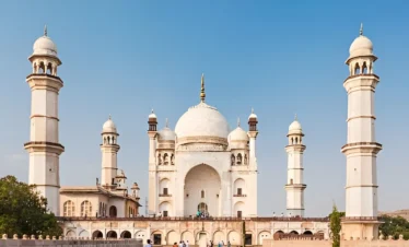 Shirdi to Aurangabad - Sambajinagar Taxi