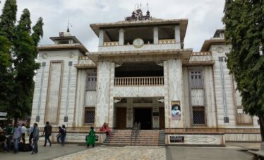 Nashik Trimbakeshwar Darshan – Full Day Round Trip from Shirdi (Muktidham, Kalaram, Ramkund)