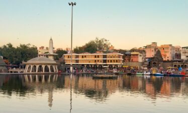 Nashik Trimbakeshwar Darshan – Full Day Round Trip from Shirdi (Muktidham, Kalaram, Ramkund)